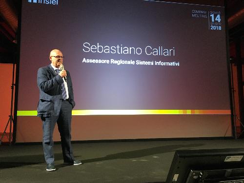 L'assessore regionale alla Funzione pubblica, semplificazione e sistemi informativi, Sebastiano Callari, durante l'Insiel Company meeting, che si è svolto nell'ambito di State of the Net.
